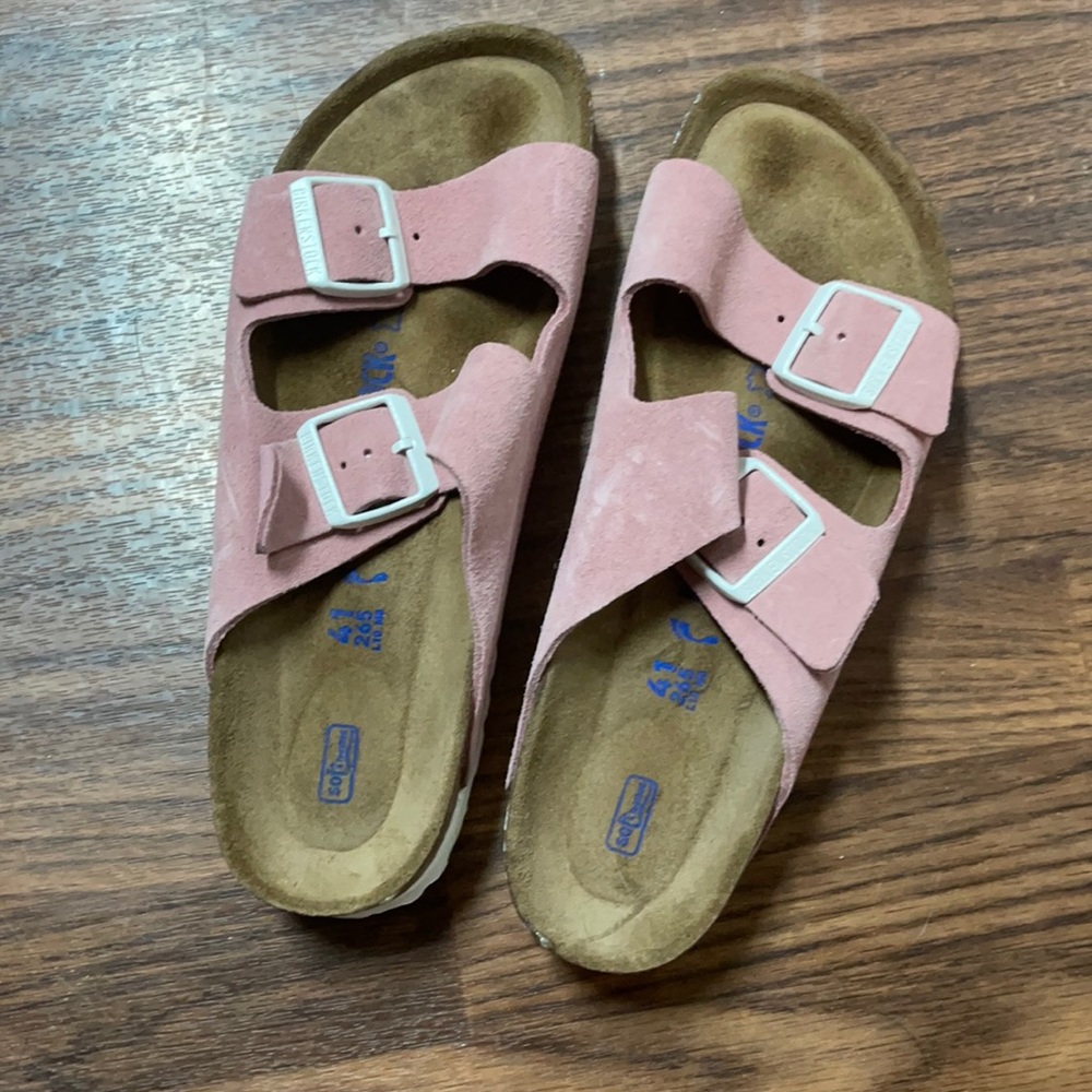 Birkenstock sandals pink and white